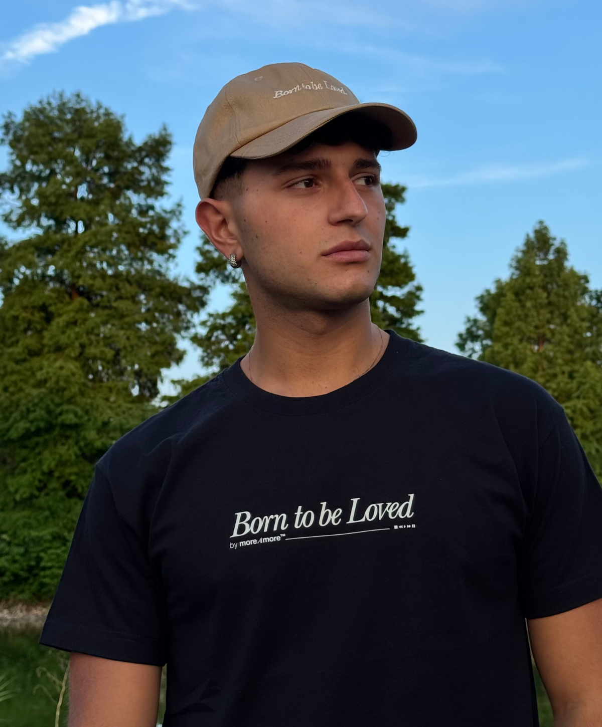 BORN TO BE LOVED TEE BLACK