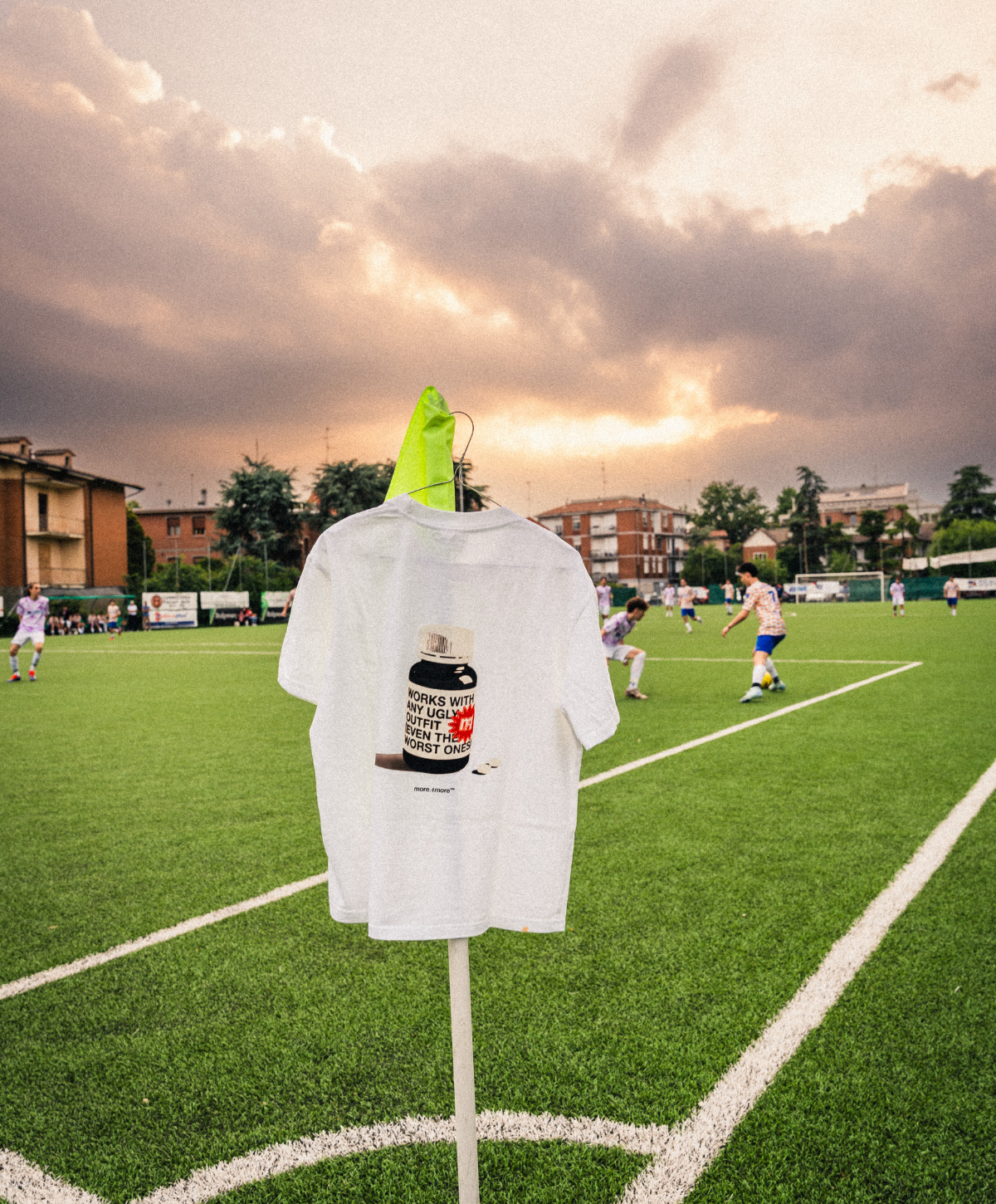 PILL TEE WHITE