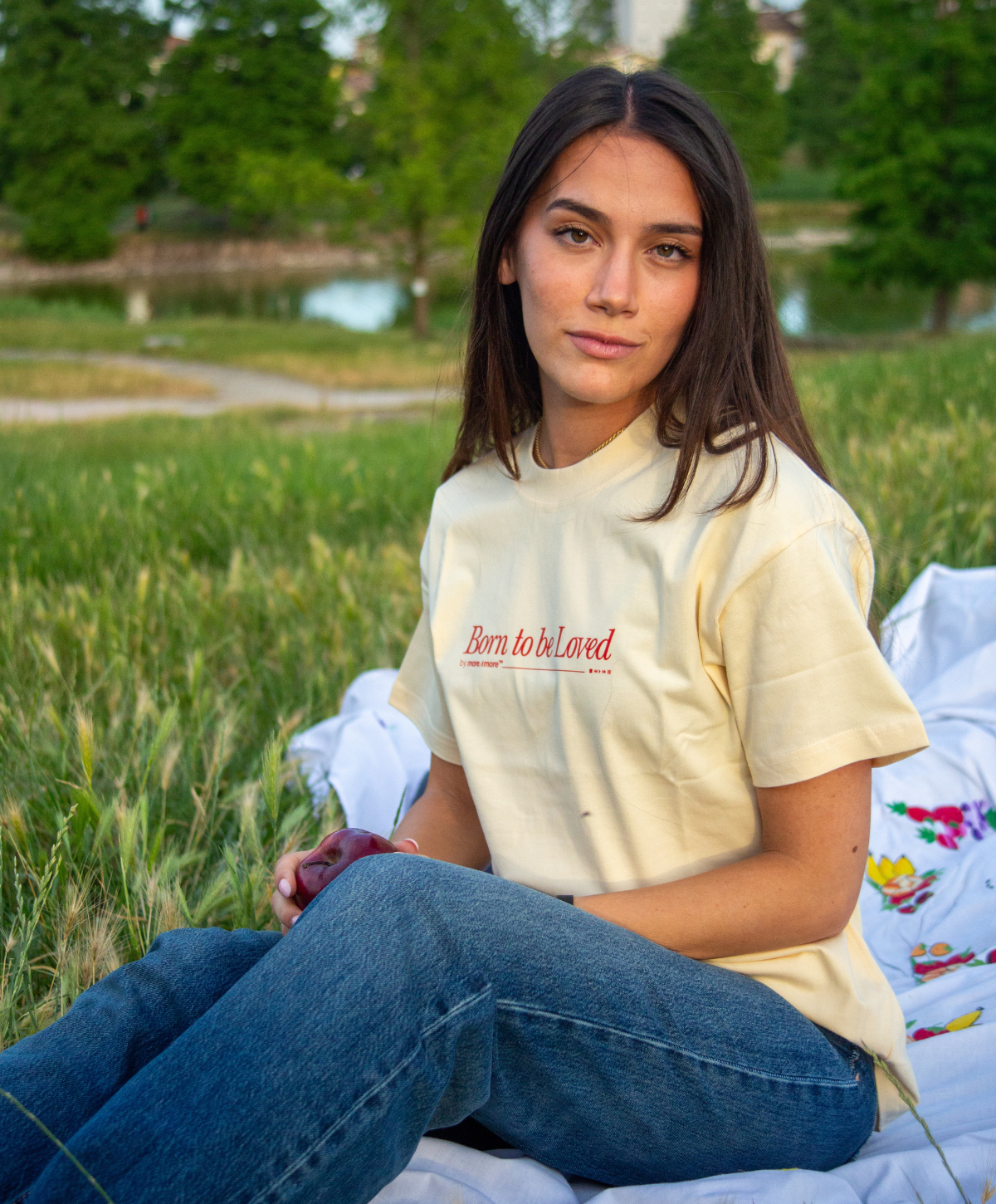 BORN TO BE LOVED TEE VANILLA