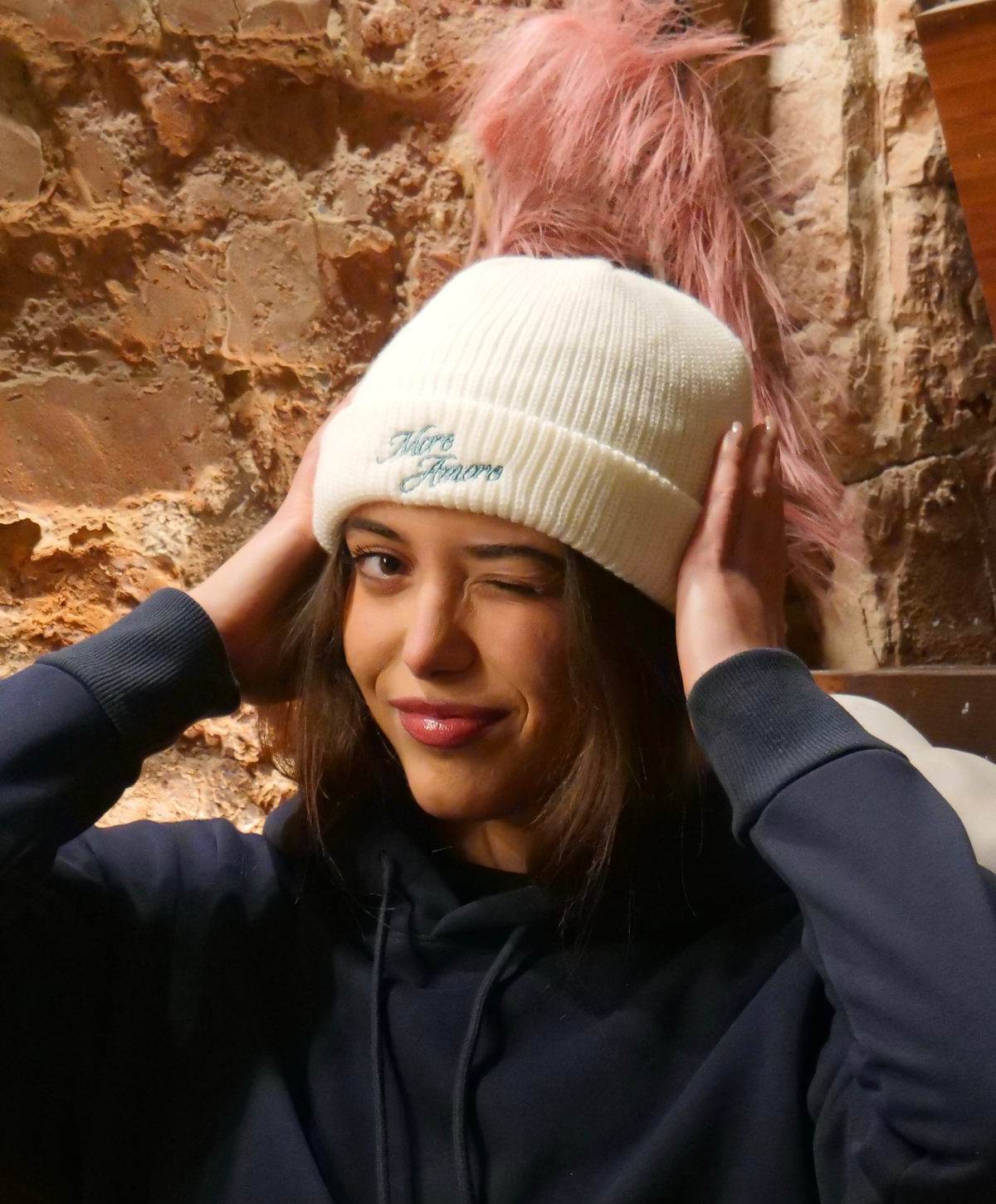 BEANIE WHITE